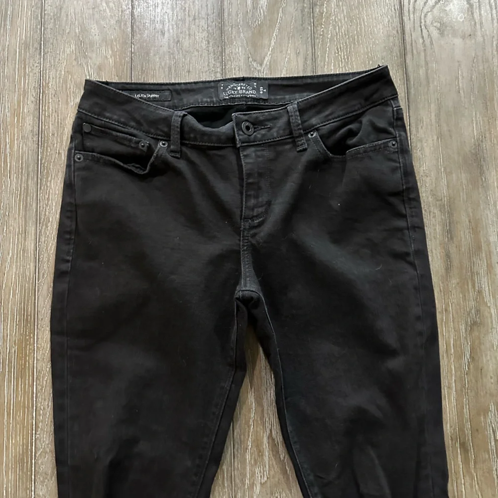 Lucky Brand Skinny Jeans - Picture 3 of 12